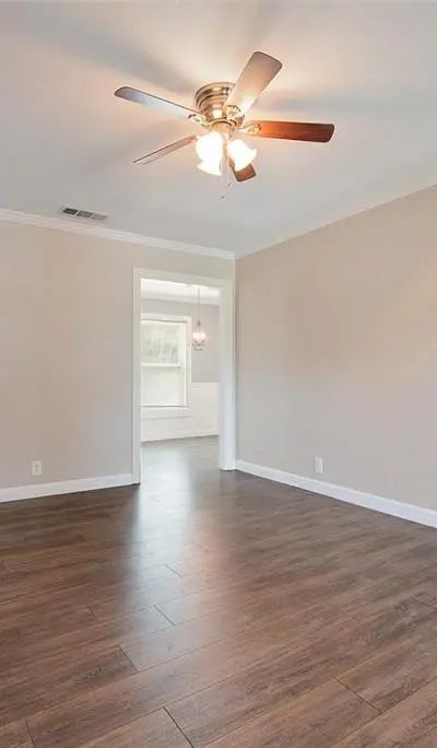 4913 Calmont Avenue, Fort Worth TX 76107 - Photo 5