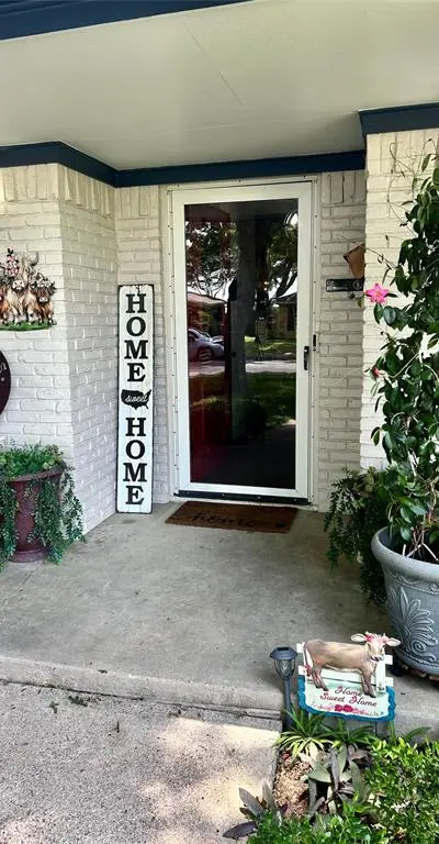 206 Vanderbilt Lane, Waxahachie TX 75165