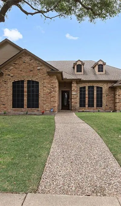 3114 Oak Trail Drive, Rowlett TX 75088
