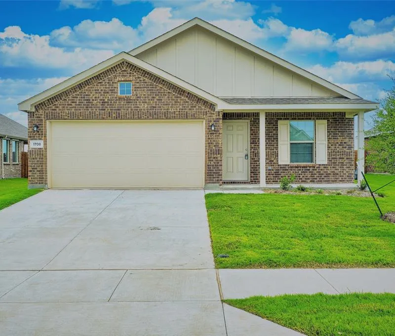 1708 Helmoken Falls Drive, Anna TX 75409