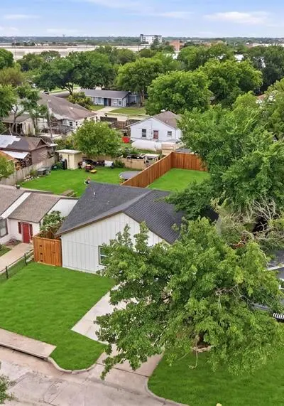 518 Royal Avenue, Grand Prairie TX 75051 - Photo 5