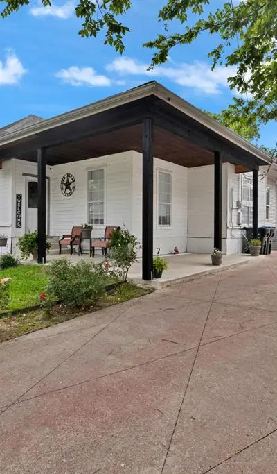 1811 Wesley Street, Greenville TX 75401 - Photo 3