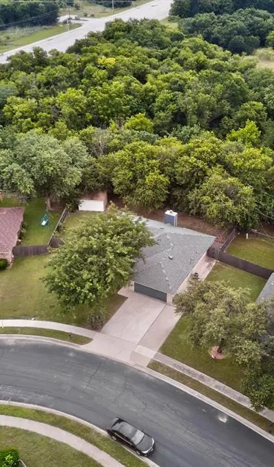 424 Ferenz Avenue, Crowley TX 76036 - Photo 2