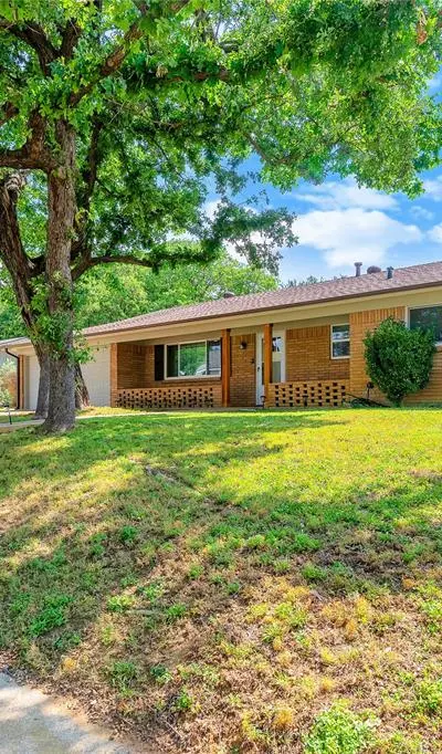 1328 Brookside Drive, Hurst TX 76053 - Photo 3
