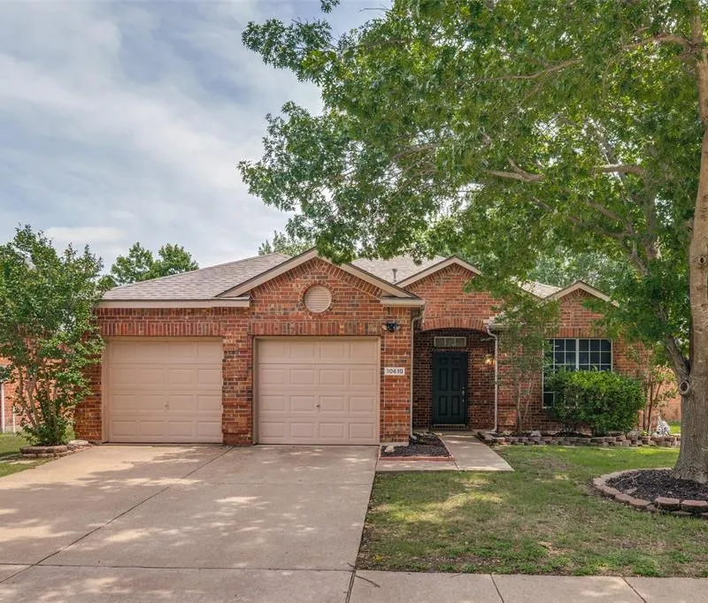 10610 Woodlands Trail, Rowlett TX 75089