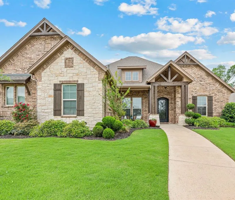 7320 Winding Way Drive, Arlington TX 76001