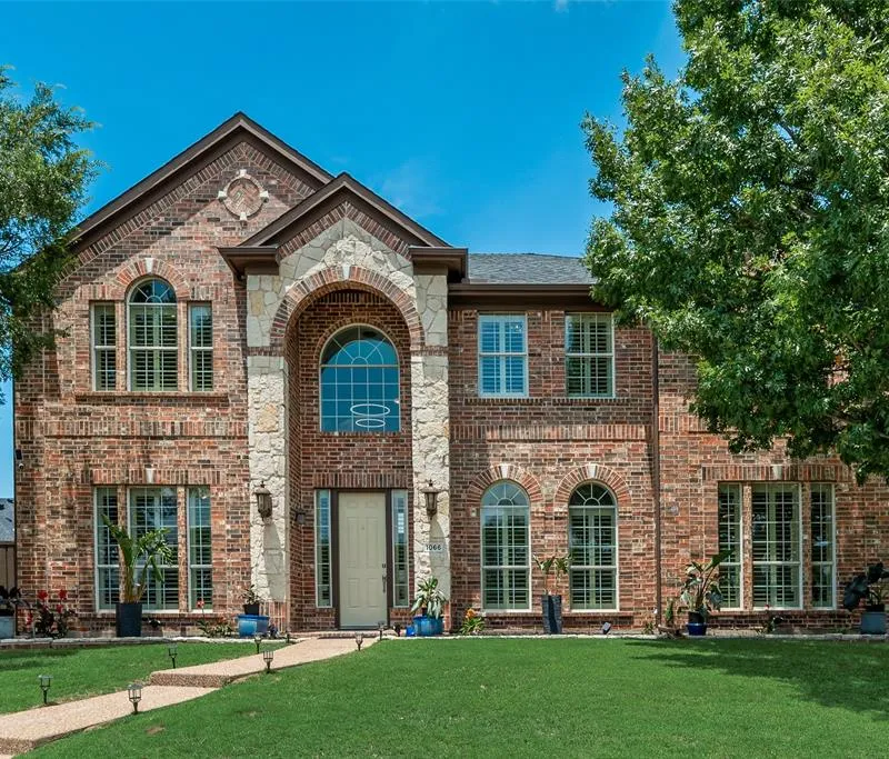 1066 Bayfield Drive, Frisco TX 75033