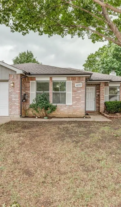 4277 Estes Park Circle, Haltom City TX 76137 - Photo 2