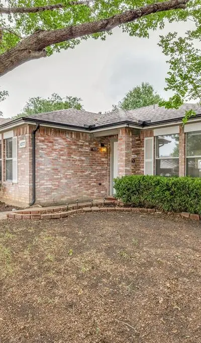 4277 Estes Park Circle, Haltom City TX 76137 - Photo 3