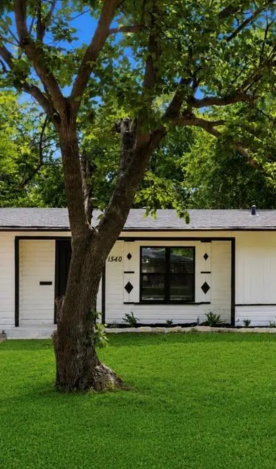 1540 Murray Drive, Garland TX 75042 - Photo 2