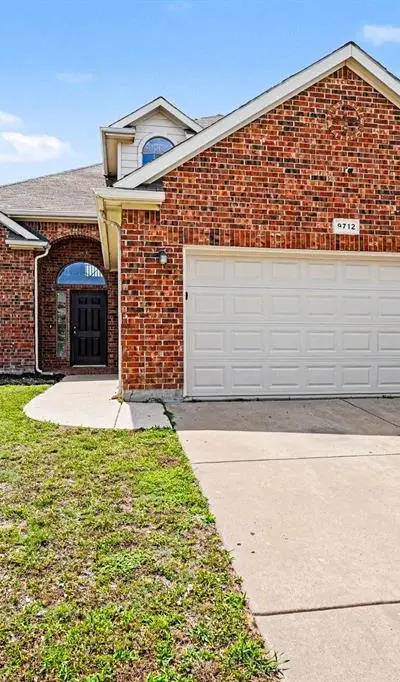 9712 Willow Branch Way, Fort Worth TX 76036