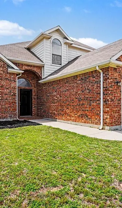 9712 Willow Branch Way, Fort Worth TX 76036 - Photo 2
