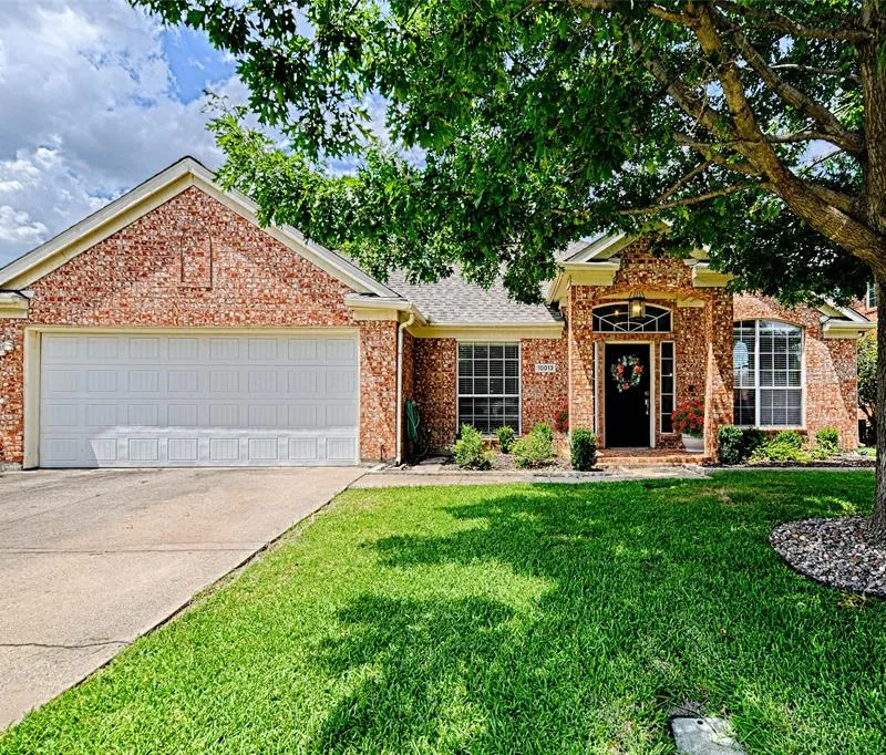 10013 White Lane, Irving TX 75063