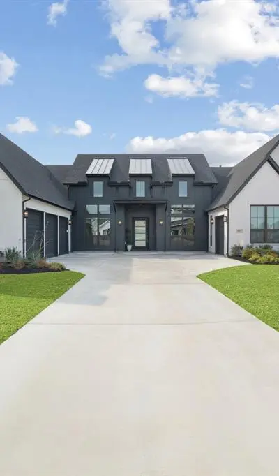 3017 Creek Meadow Lane, Northlake TX 76226