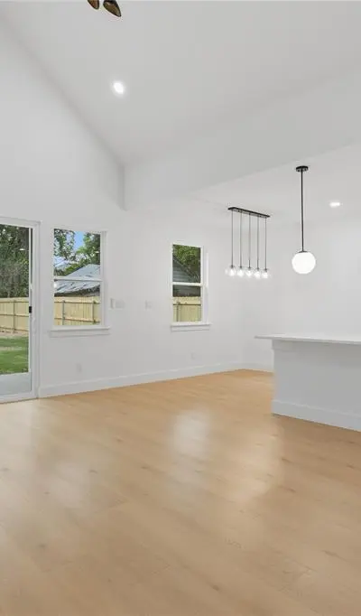 1617 Marburg Street, Dallas TX 75215 - Photo 4