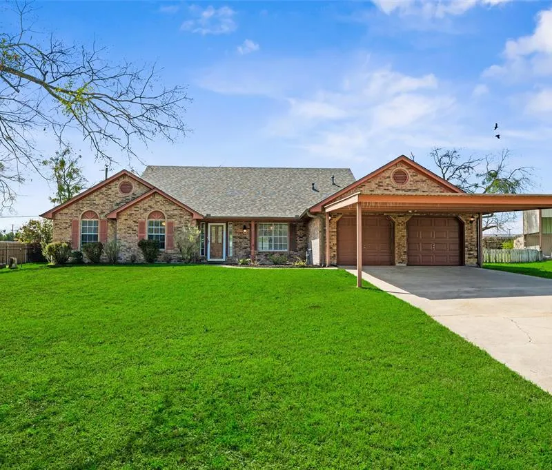 2604 Causbie Road, Weatherford TX 76087