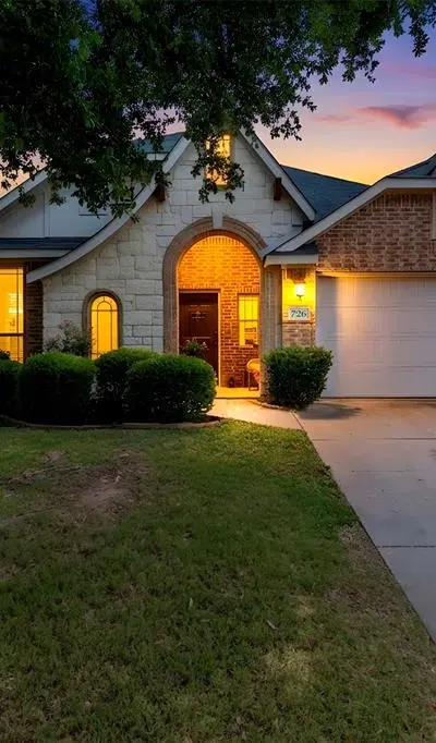 726 Celebrity Court, Midlothian TX 76065