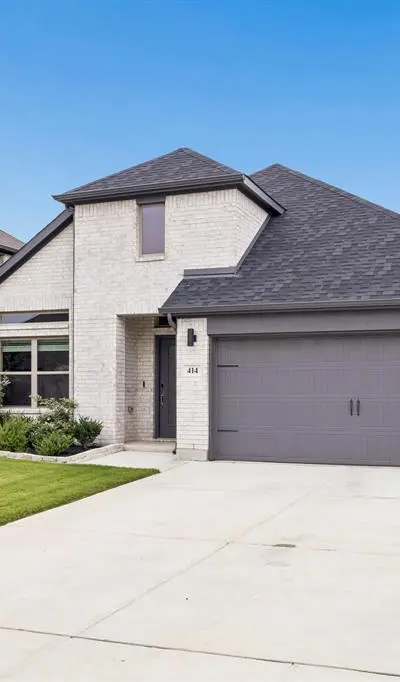 414 Hazeltine Road, Red Oak TX 75154 - Photo 2