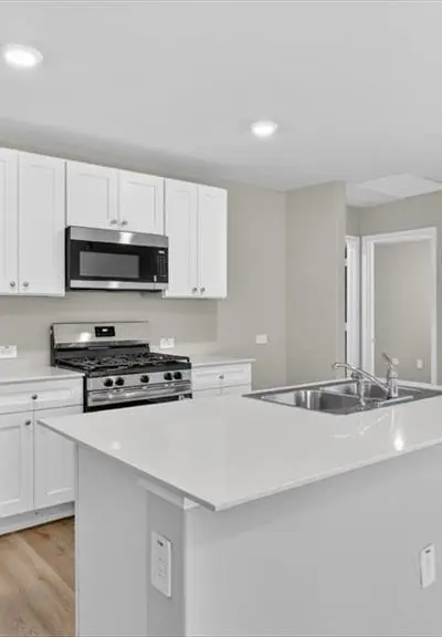 5521 ROLLINS Drive, Denton TX 76249 - Photo 2