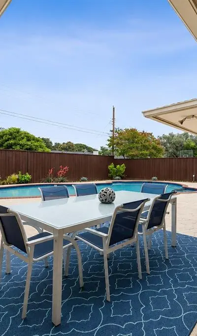 4359 Shady Bend Drive, Dallas TX 75244 - Photo 4