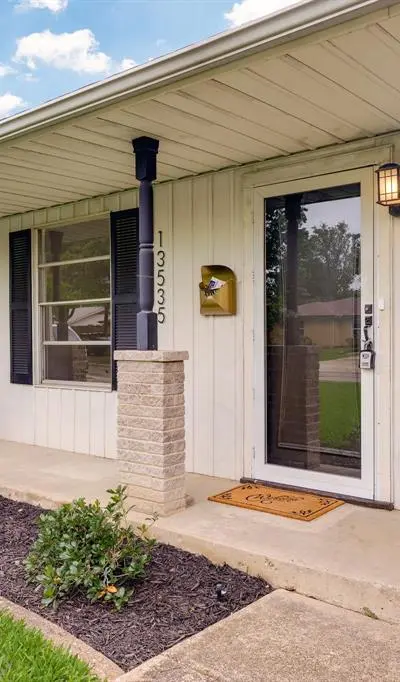 13535 Janwood Lane, Farmers Branch TX 75234 - Photo 2