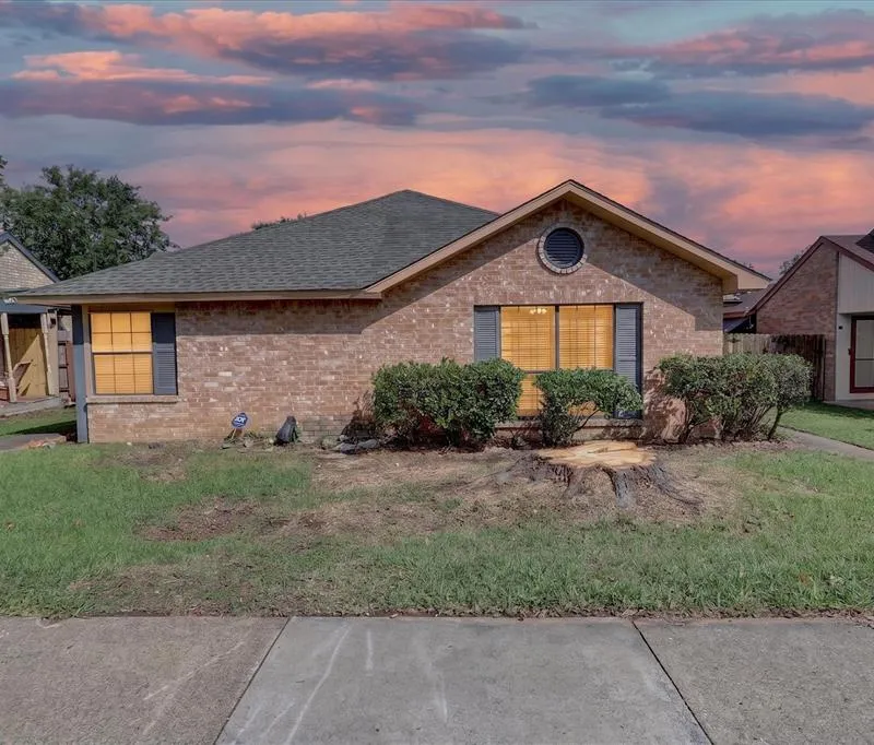 7257 Pineberry Road, Dallas TX 75249