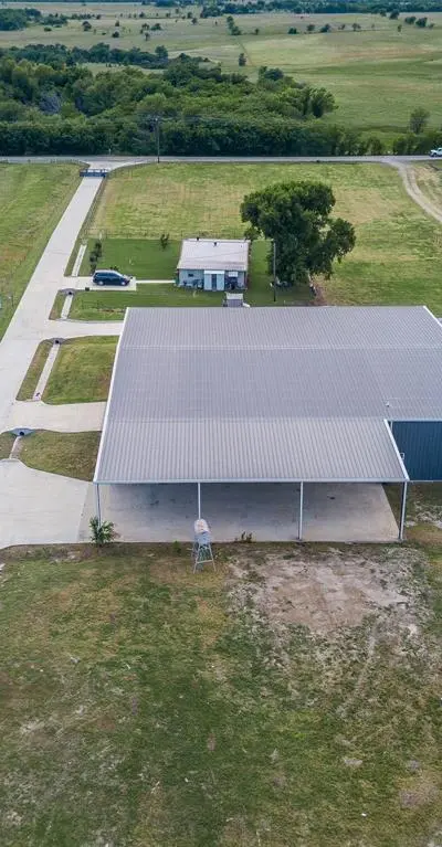 426 CR 2320, Decatur TX 76234 - Photo 5