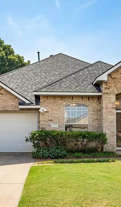 1702 Morning Glory Drive, Corinth TX 76210