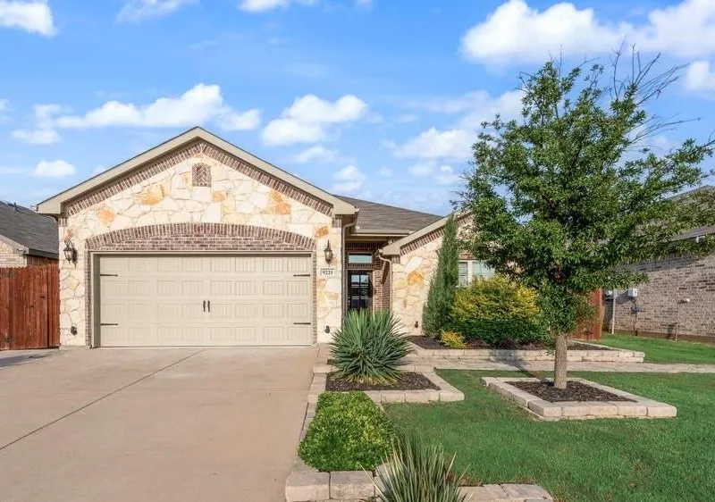 9221 Poynter Street, Fort Worth TX 76123