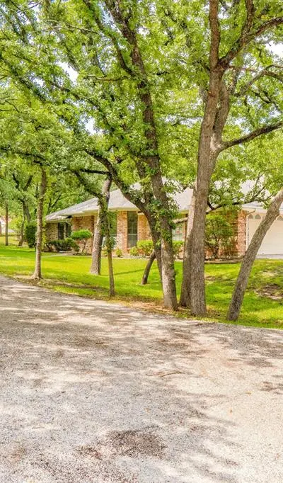 115 N La Colina Road, Weatherford TX 76085 - Photo 2