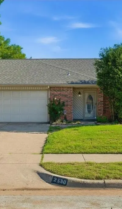 2500 Galemeadow Drive, Fort Worth TX 76123