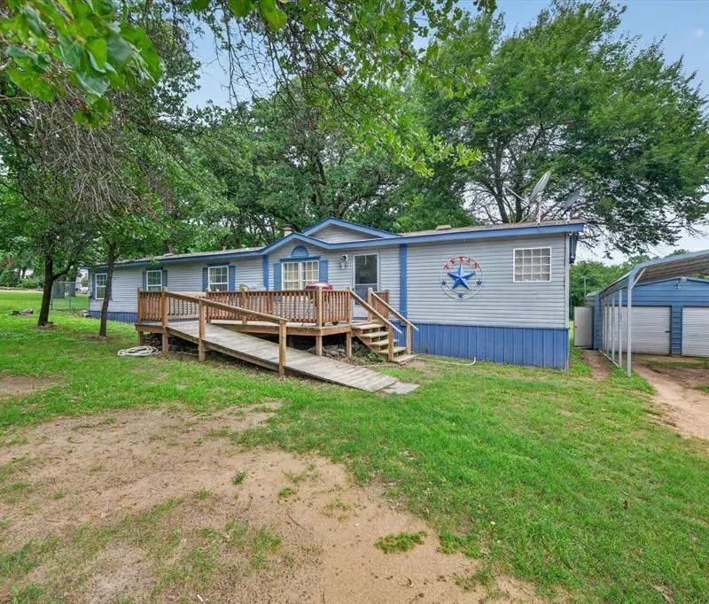 245 Ross Lane, Boyd TX 76023