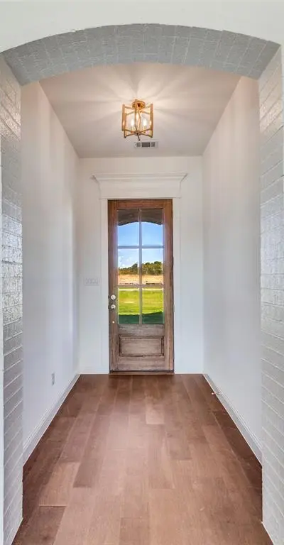 1016 Emery Court, Weatherford TX 76087 - Photo 5