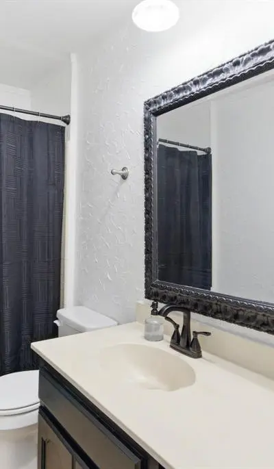 5506 Grantmont Drive, Arlington TX 76016 - Photo 4