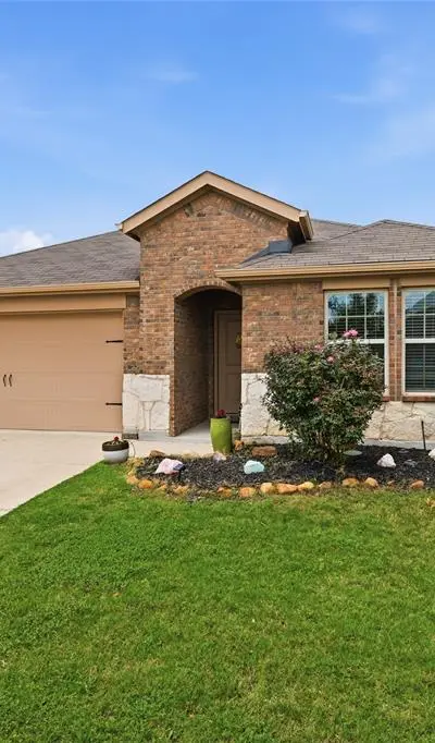 3605 Skelton Street, Denton TX 76207 - Photo 2