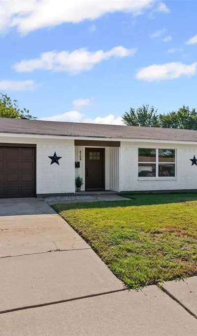 5108 Nancy Lane, North Richland Hills TX 76180 - Photo 2