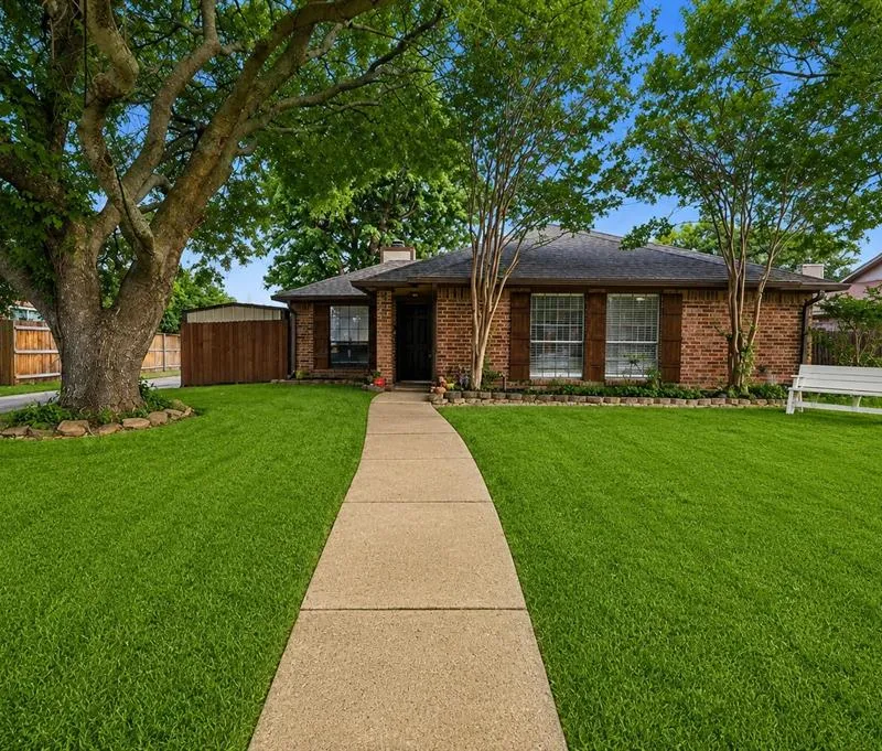 7808 Cornell Drive, Rowlett TX 75088