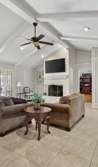 2317 Meandering Way, Arlington TX 76011 - Photo 4