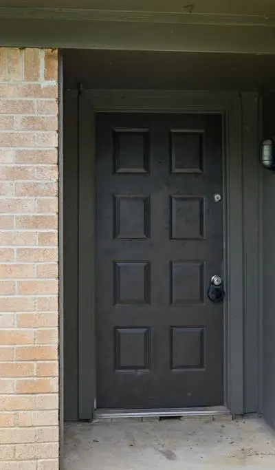 5725 Macneill Drive, Haltom City TX 76148 - Photo 5