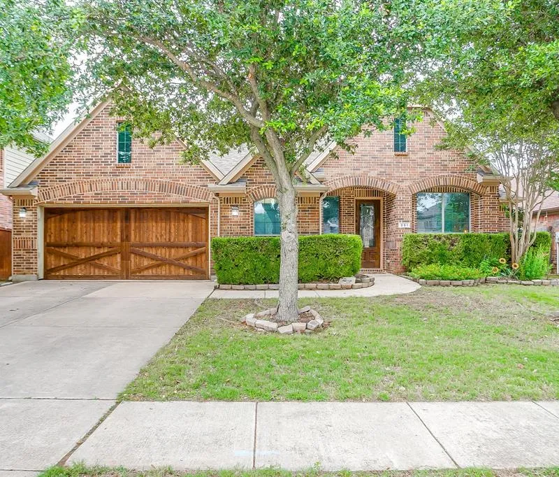 961 Tara Drive, Burleson TX 76028