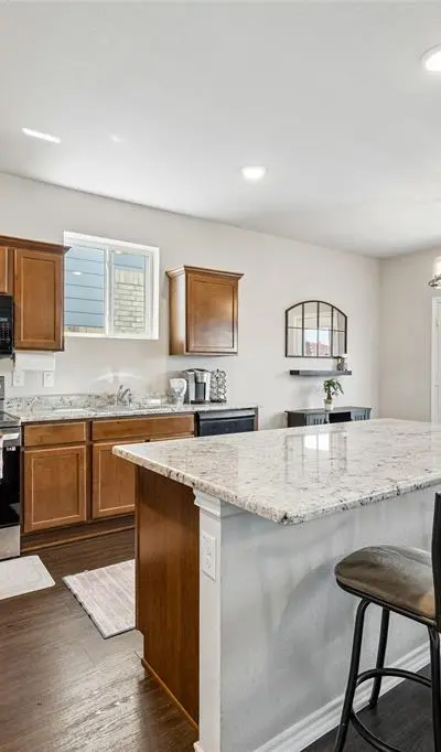 245 Michelle Drive, Grand Prairie TX 75051 - Photo 5