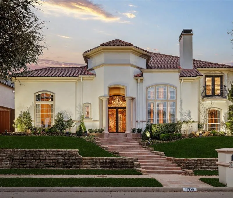 18729 Wainsborough Lane, Dallas TX 75287