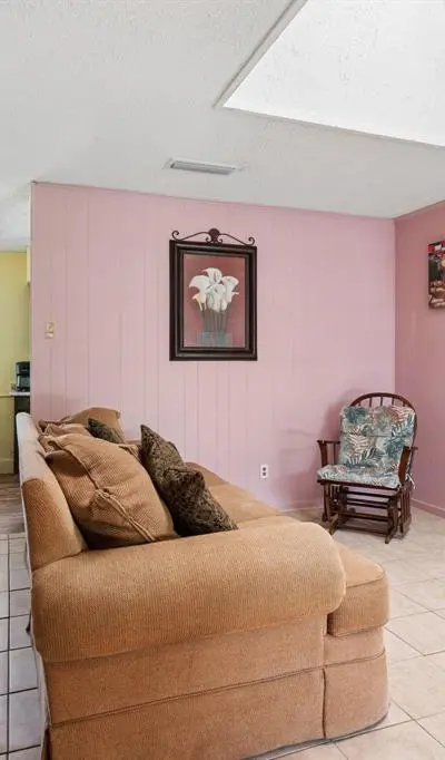 818 Quebec Drive, Garland TX 75040 - Photo 4