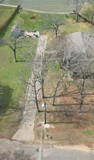 135 Island Park Drive, Gun Barrel City TX 75156 - Photo 3