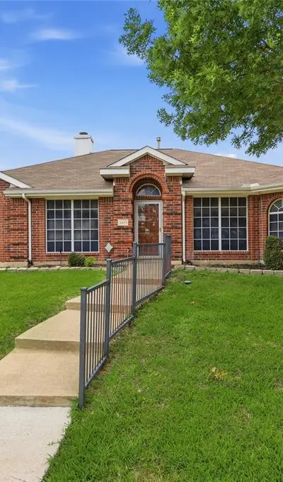 3611 Cedar Creek Lane, Sachse TX 75048 - Photo 3