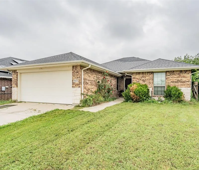 9133 Saint Barts Road, Fort Worth TX 76123