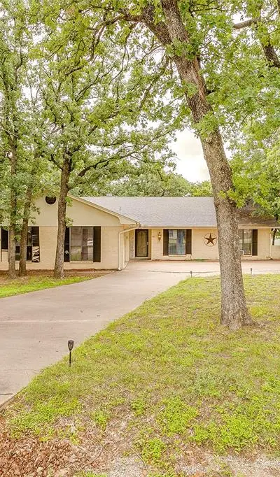 5103 N Highland Drive, Granbury TX 76049