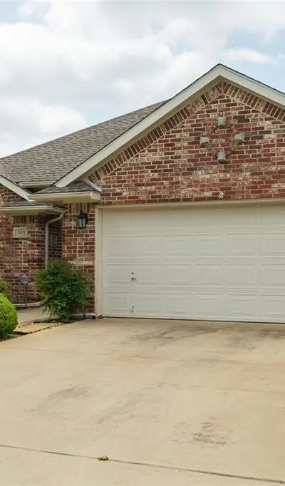 305 Chantilly Court, Hurst TX 76054 - Photo 4