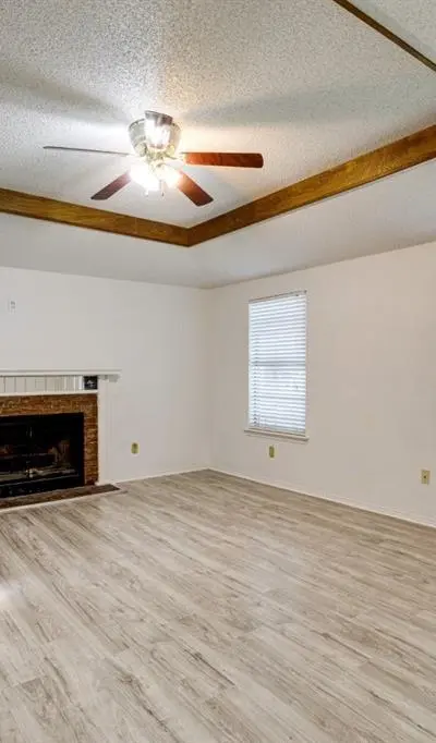 902 Wayne Avenue, Duncanville TX 75137 - Photo 5