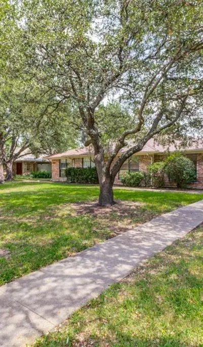 811 Saint Paul Court, Richardson TX 75080